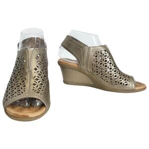 Earth Cascade Wedge Sandals Womens Sz 7.5 Slingback Leather Comfort Platinum